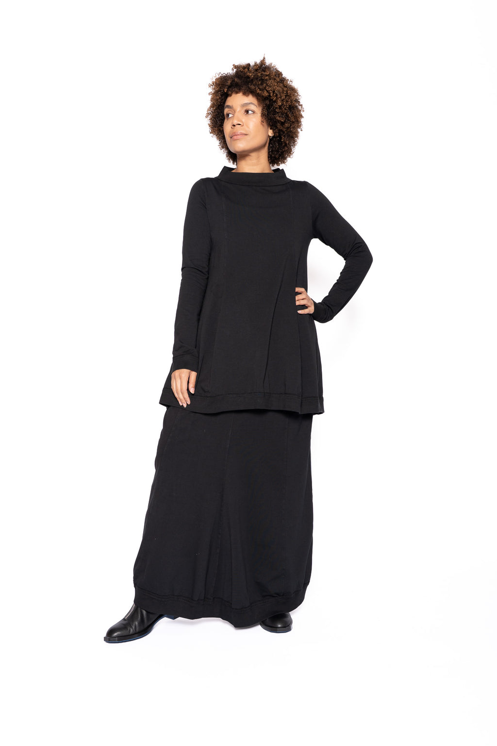 Rundholtz T-shirt 100 black | ATEILER 957