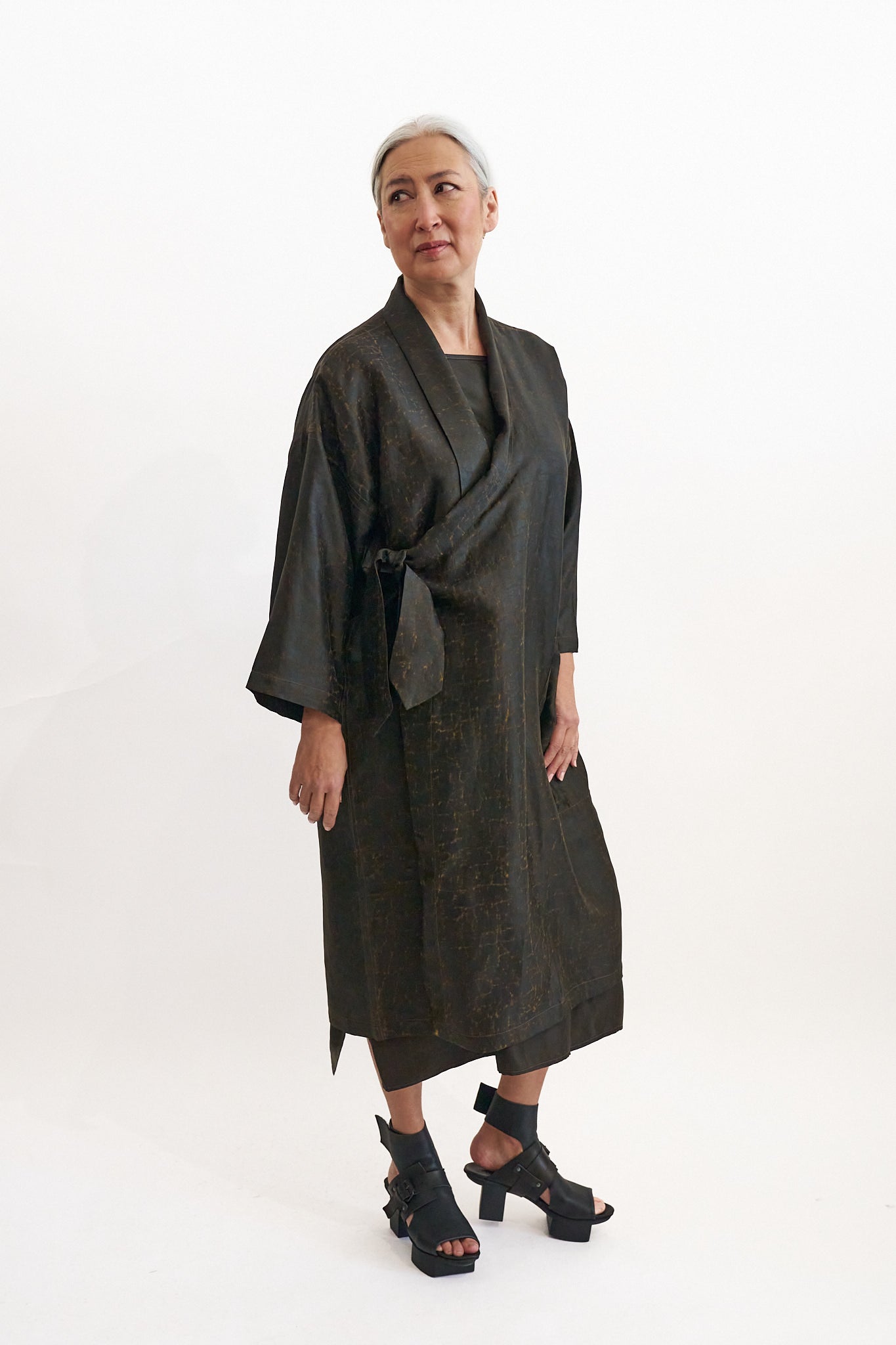 Noir Mud Silk Reversible Jacket | ATELIER957