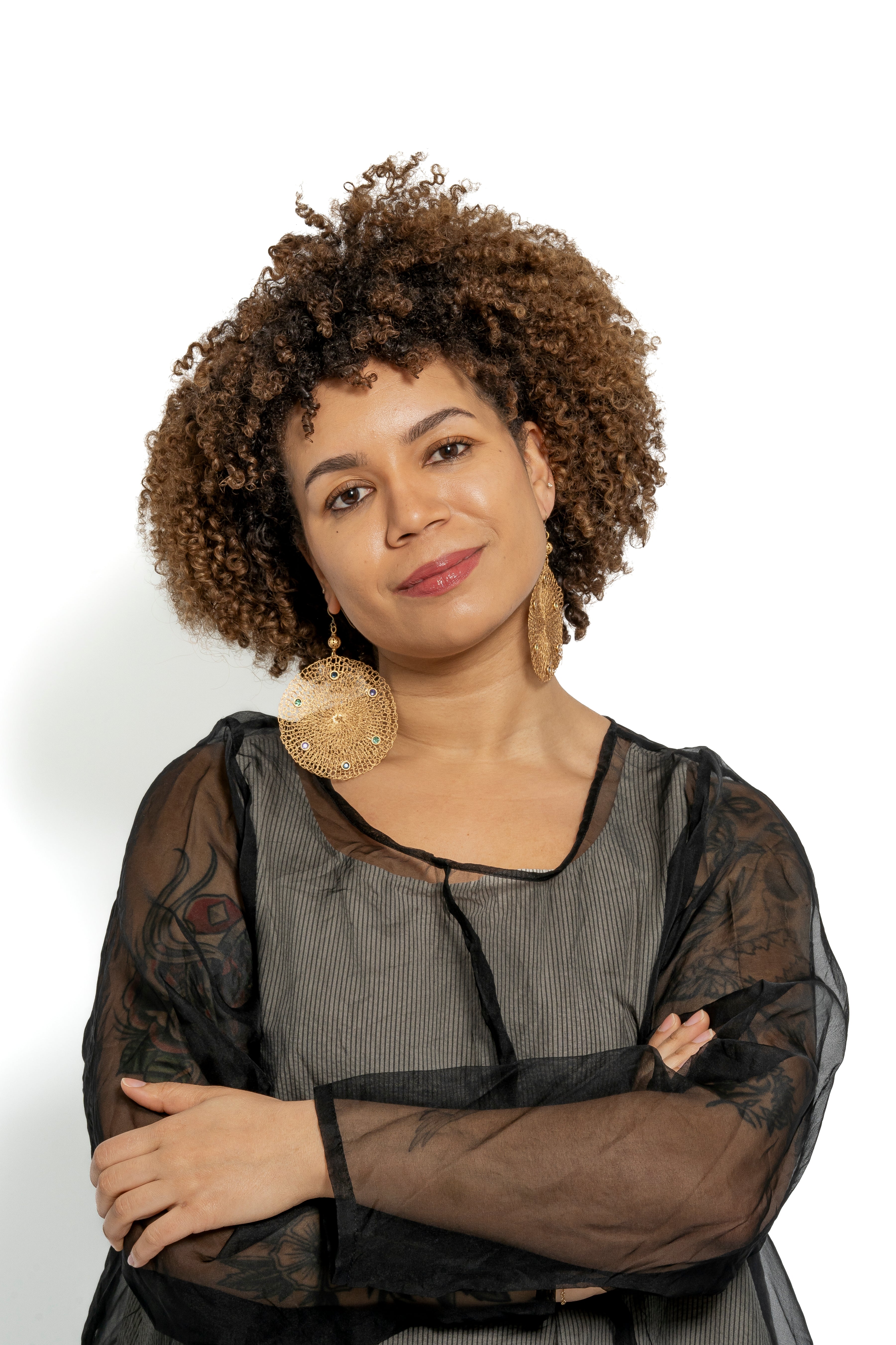 Sarah Cavender Crocheted Circle Stone Earrings (2colors) | ATELIER957