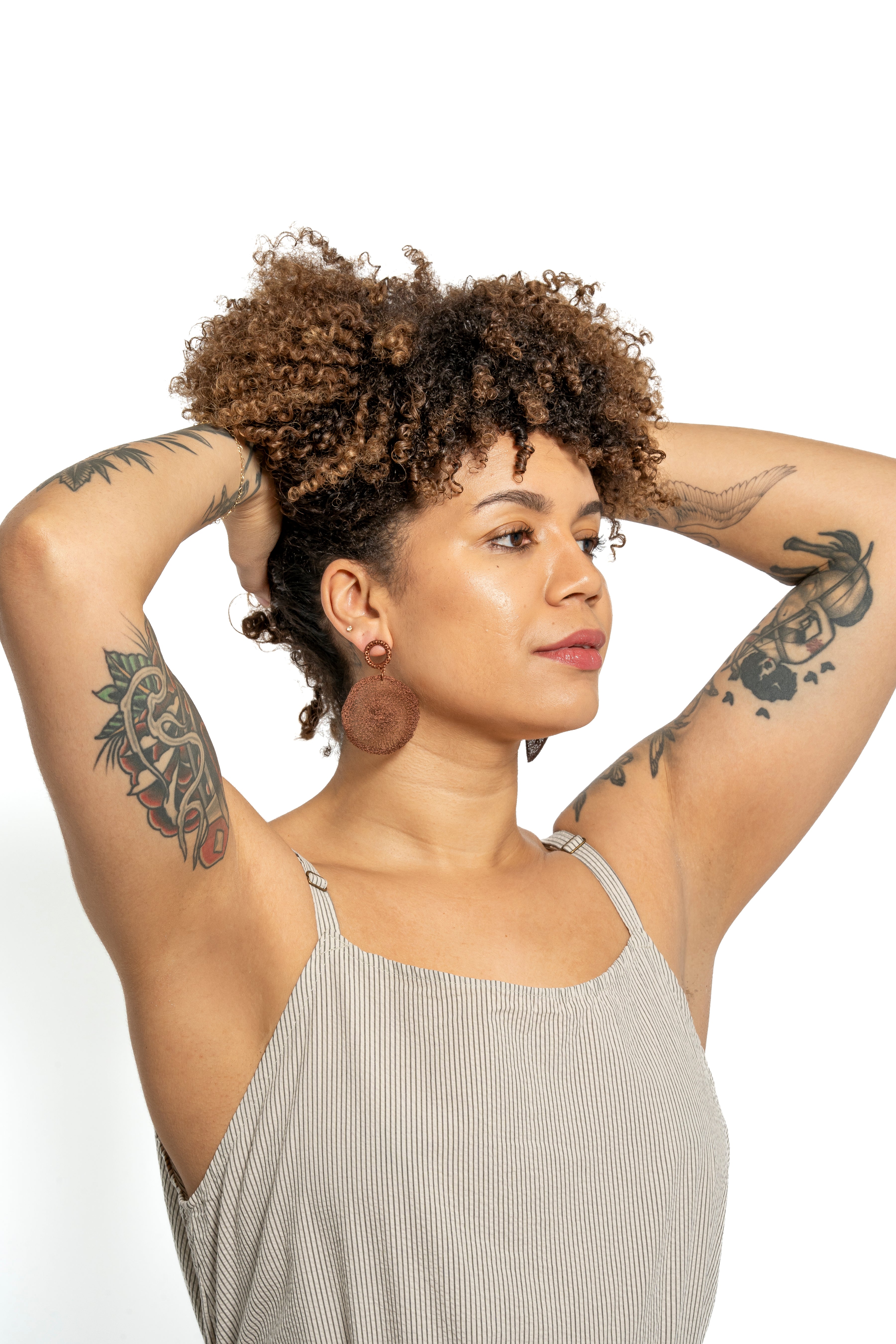 Sarah Cavender Crocheted Look Circle Earrings (2 colors) | ATELIER957