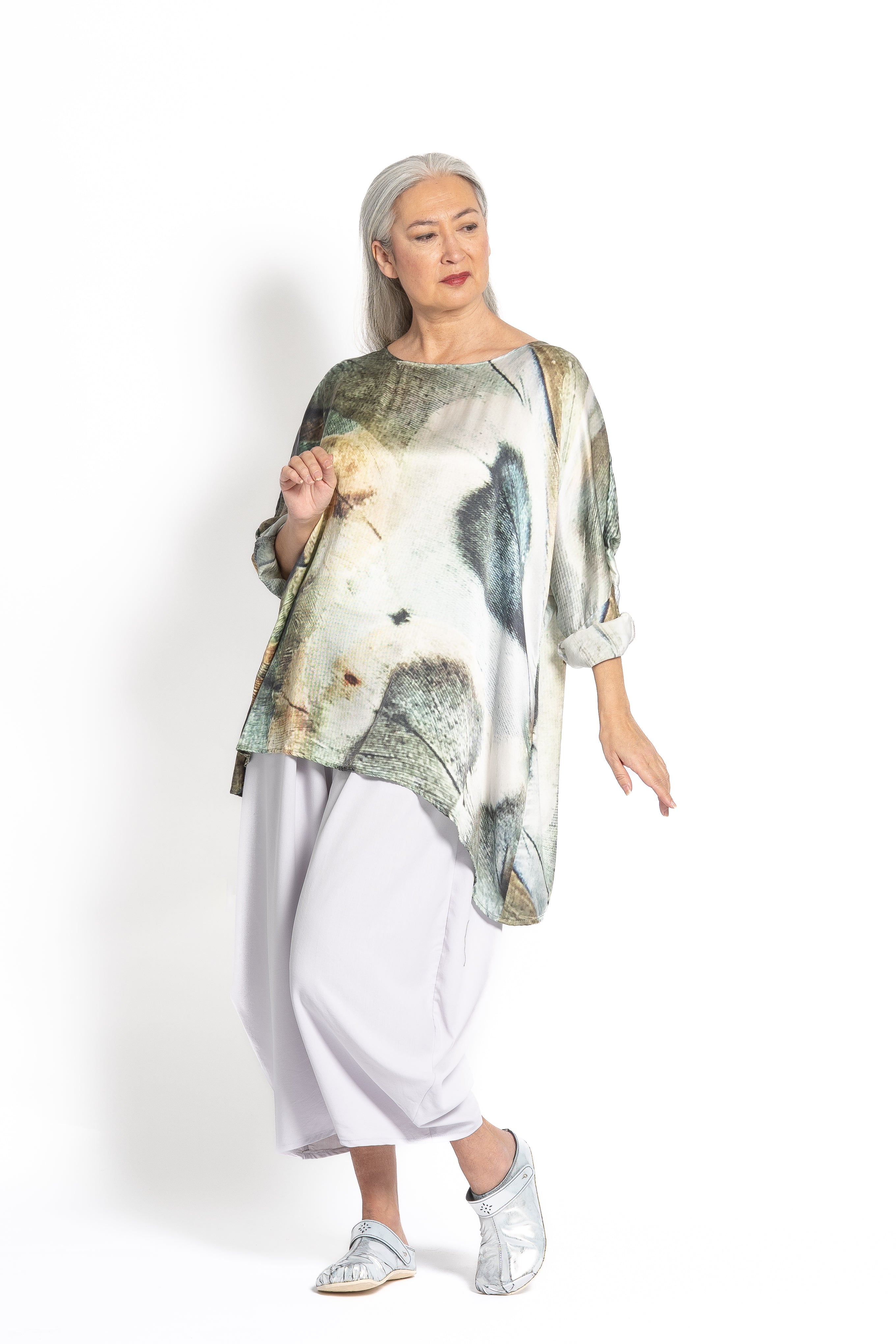 Krista Larson Feathers Basic Shirt | ATELIER957