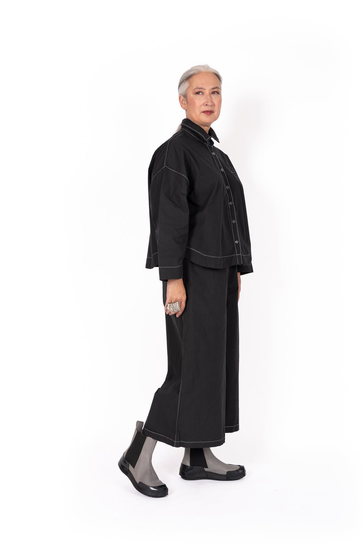 Paper Temples Black Lo Top | ATELIER957