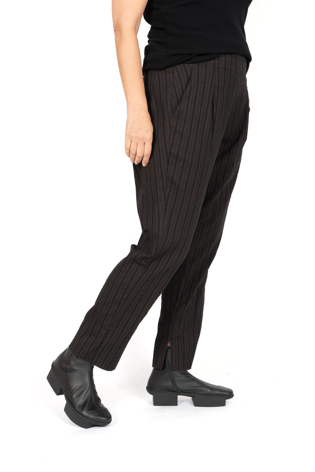 Rundholz 226 1080102 Trousers |ATELIER957