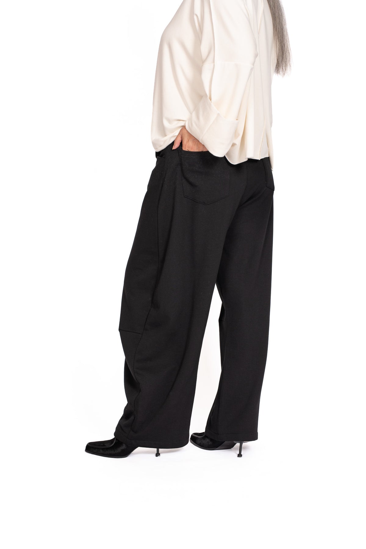 PLUSLAVIE PLÜ Sweat Pant | ATELIER957