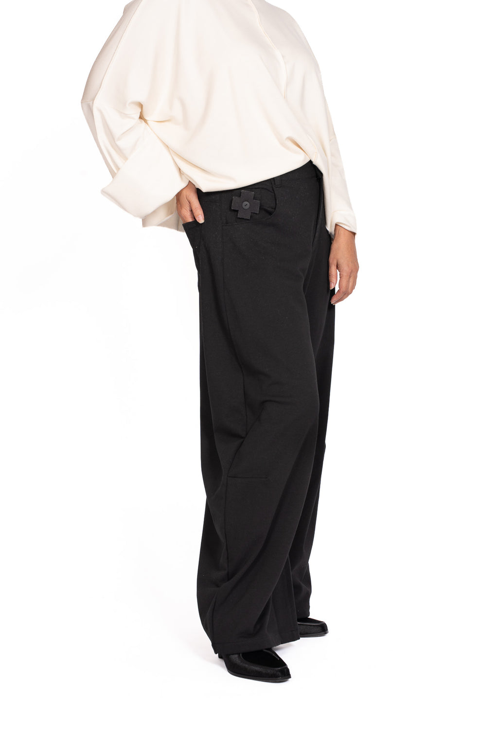 PLUSLAVIE PLÜ Sweat Pant | ATELIER957