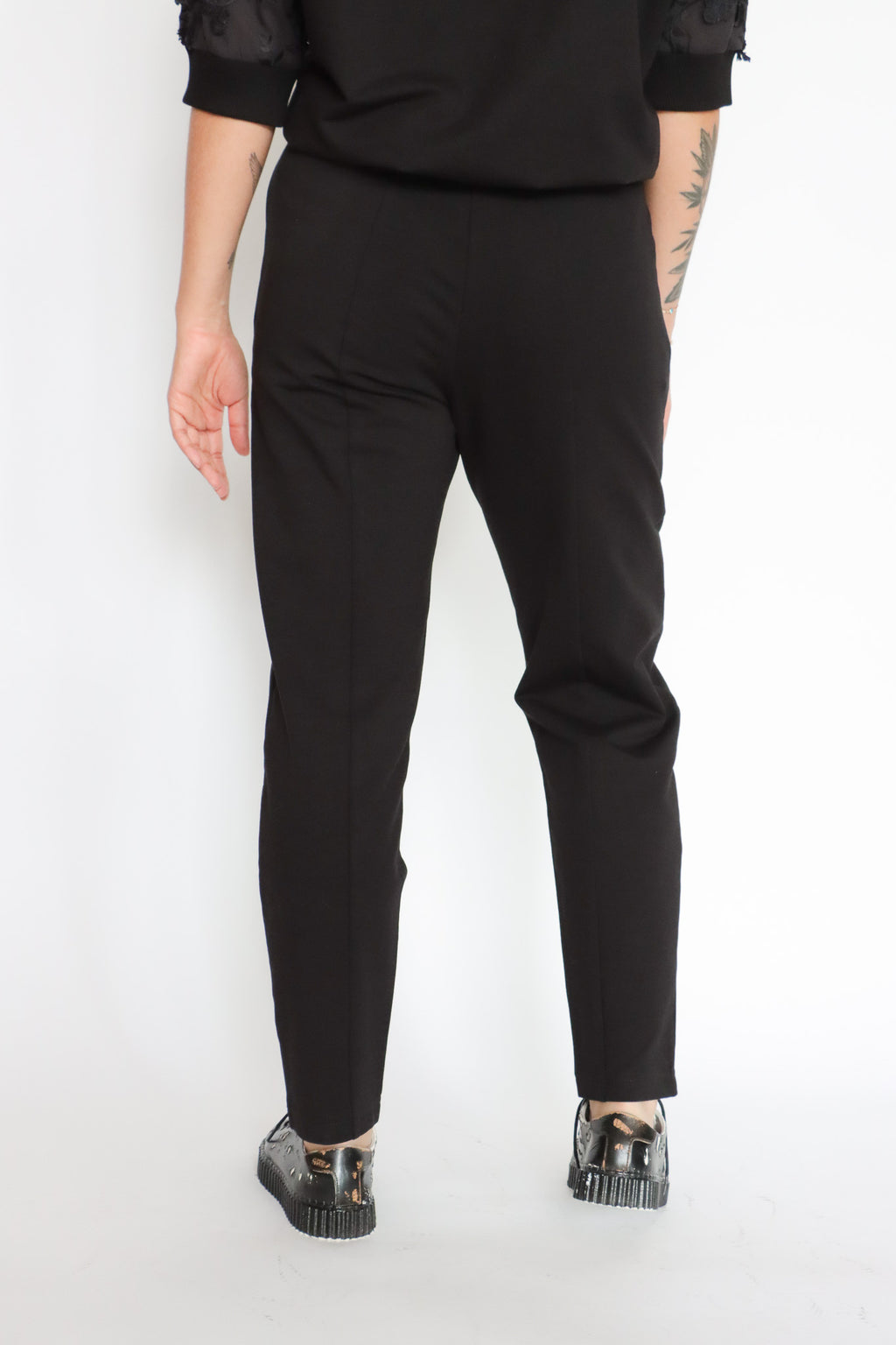 NY 77 Design 25072 Pants | ATELIER957