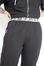 NY 77 Design 25072 Pants | ATELIER957