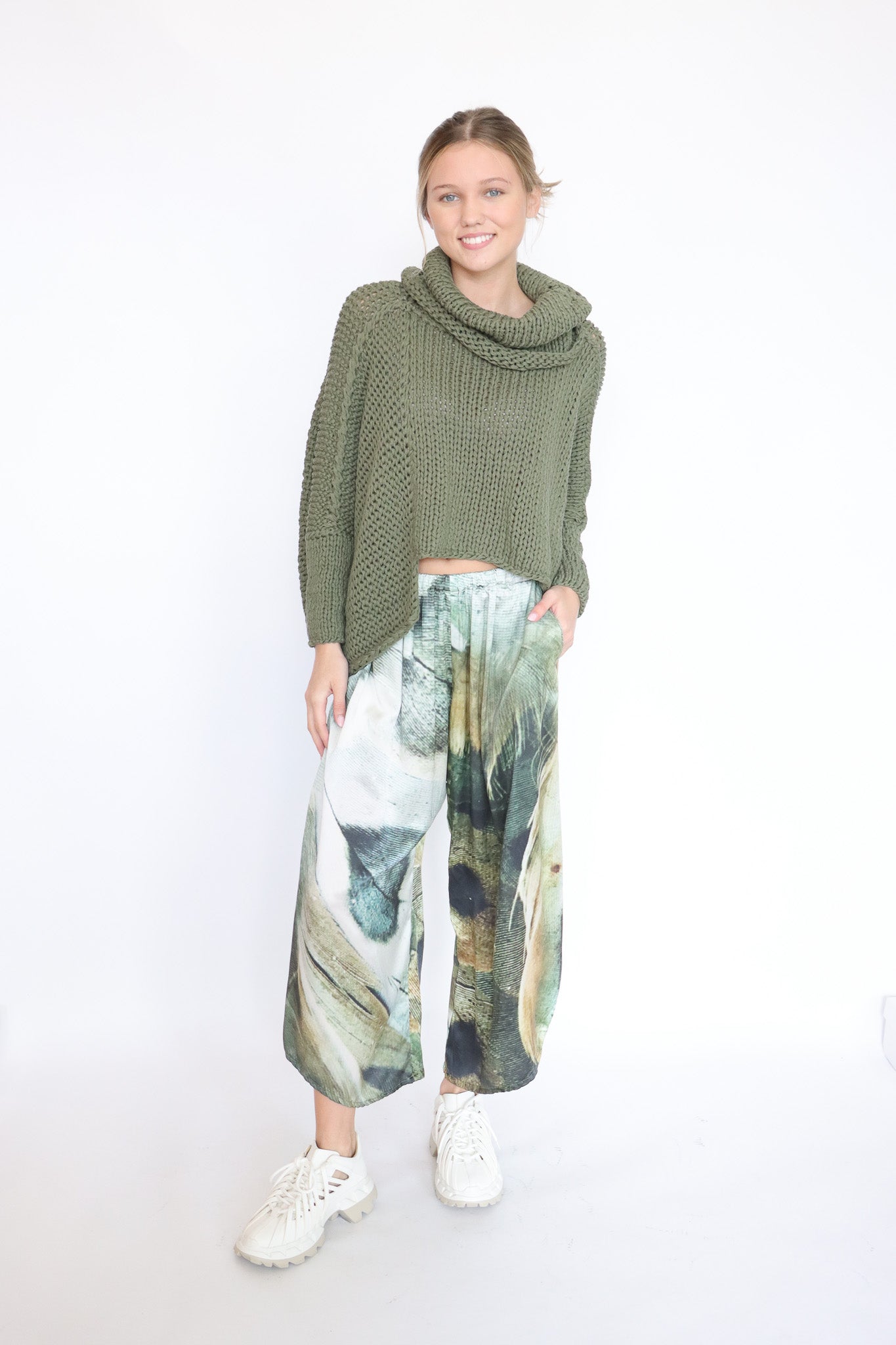 Krista Larson Feathers Basic Pants | ATELIER957