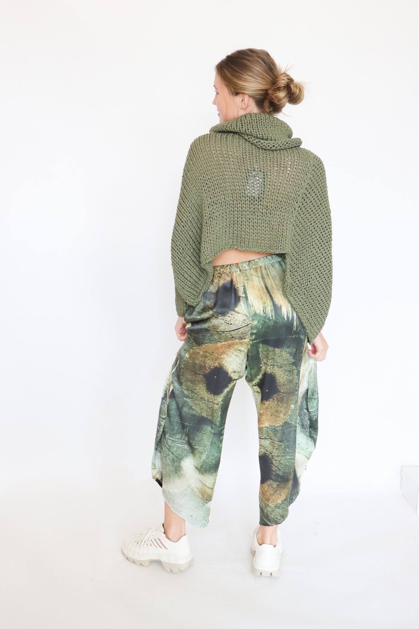 Krista Larson Feathers Basic Pants | ATELIER957