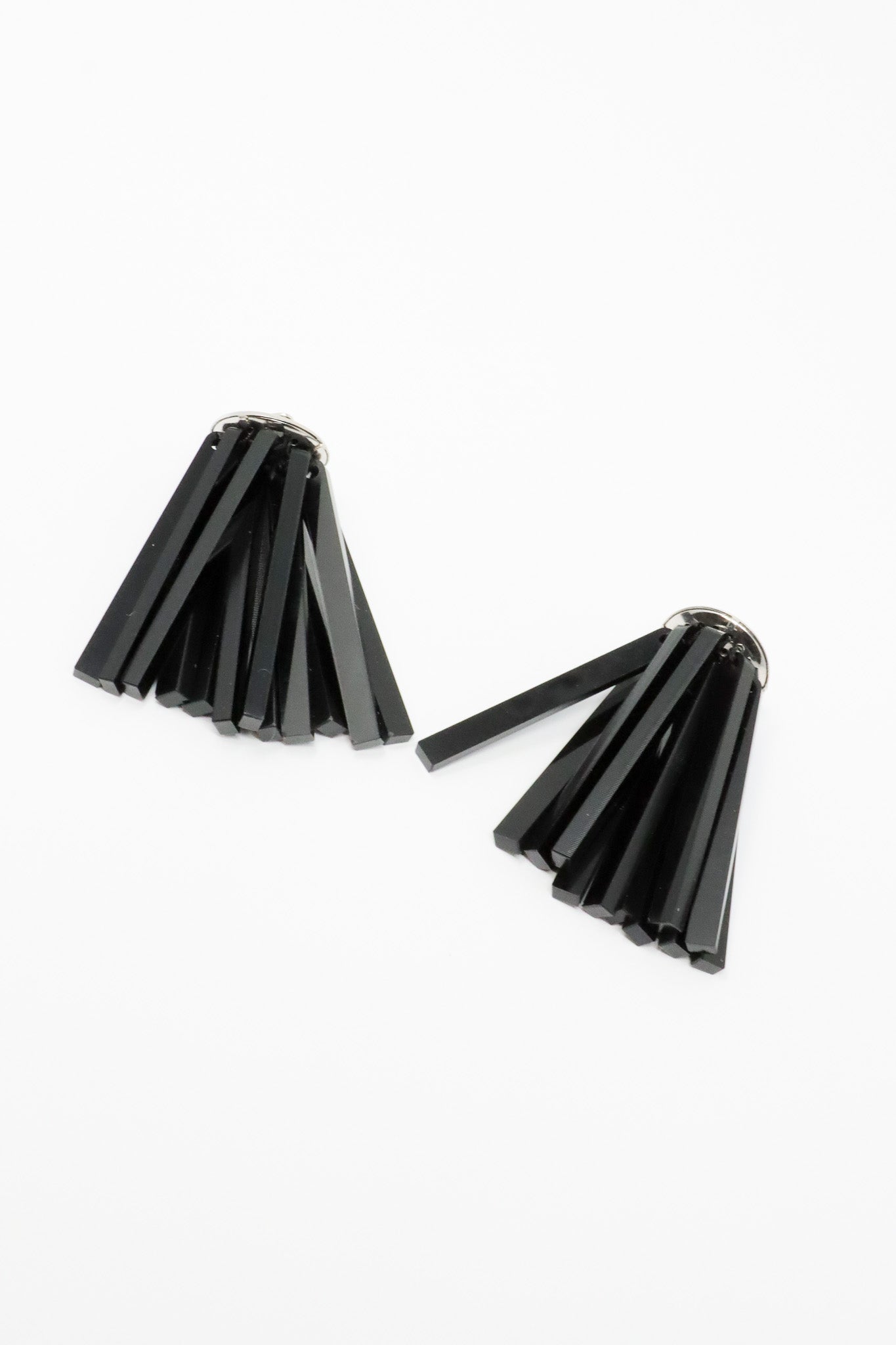CENTOPERCENTOCASHEMIRE Spike Earrings I ATELIER957