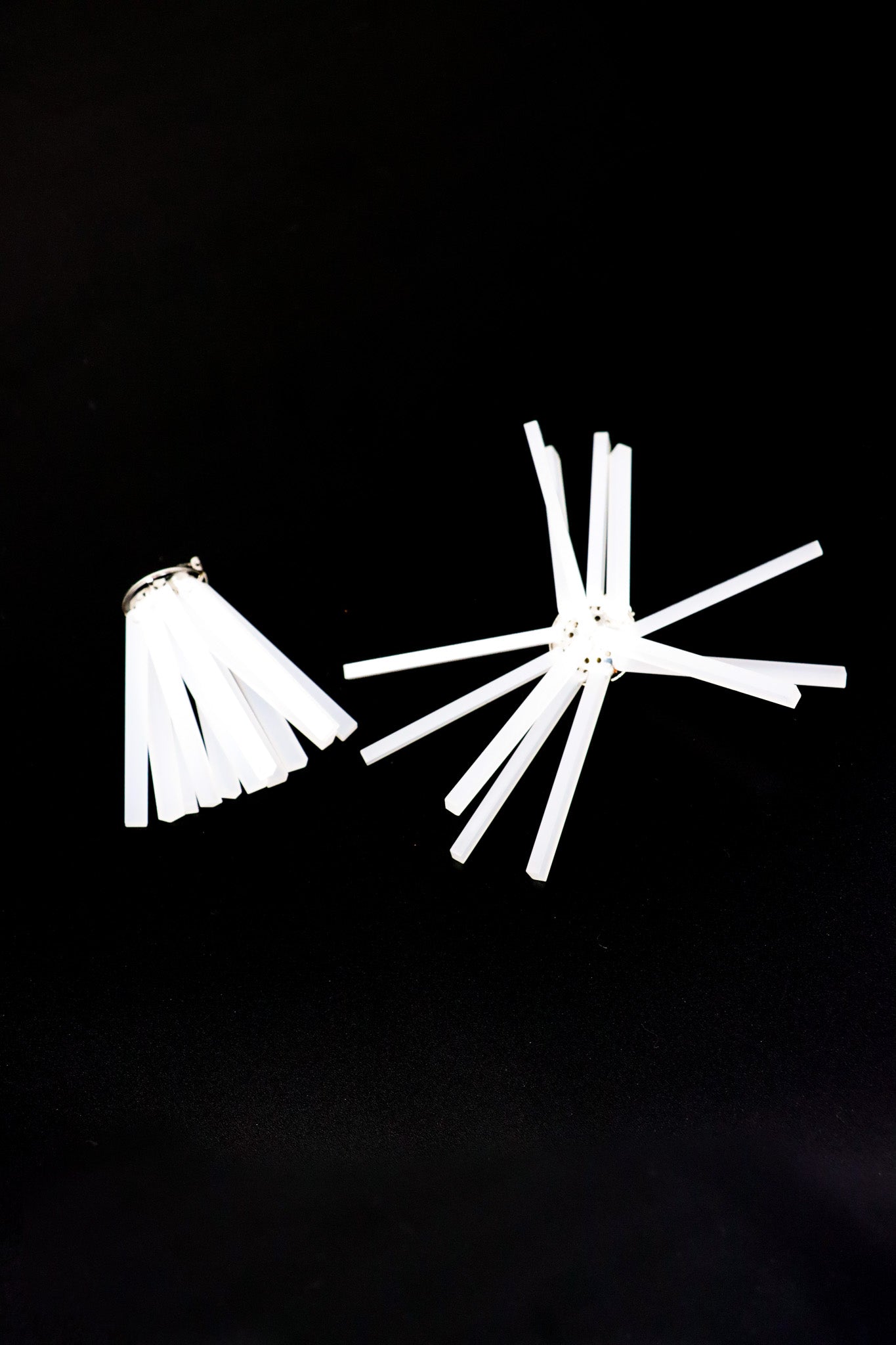CENTOPERCENTOCASHEMIRE Spike Earrings I ATELIER957