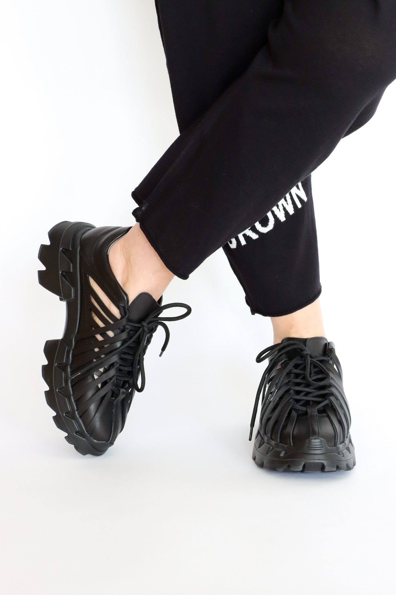 4CCCCEES Arko Osta Sneakers (2 Colors) | ATELIER957