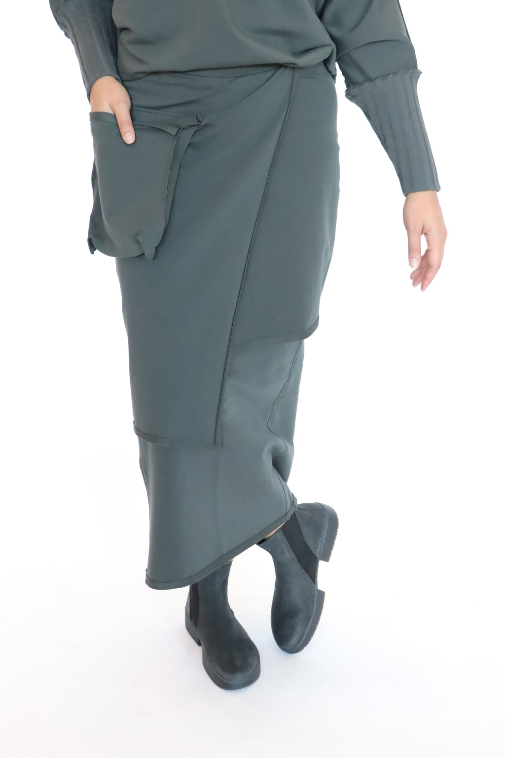 Kedziorek 5337 Skirt | ATELIER957