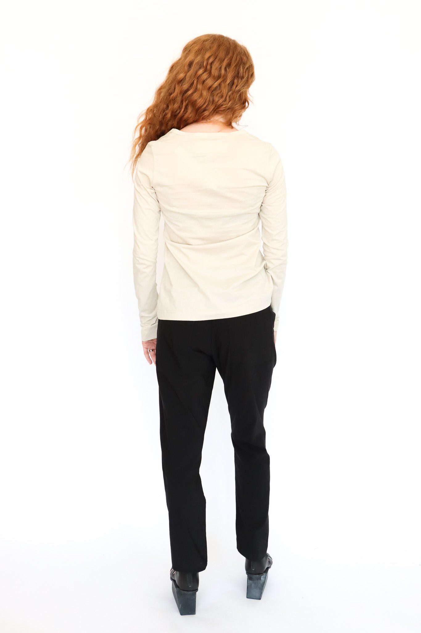 Rundholz Dip 224 2300501 Tee | ATELIER957