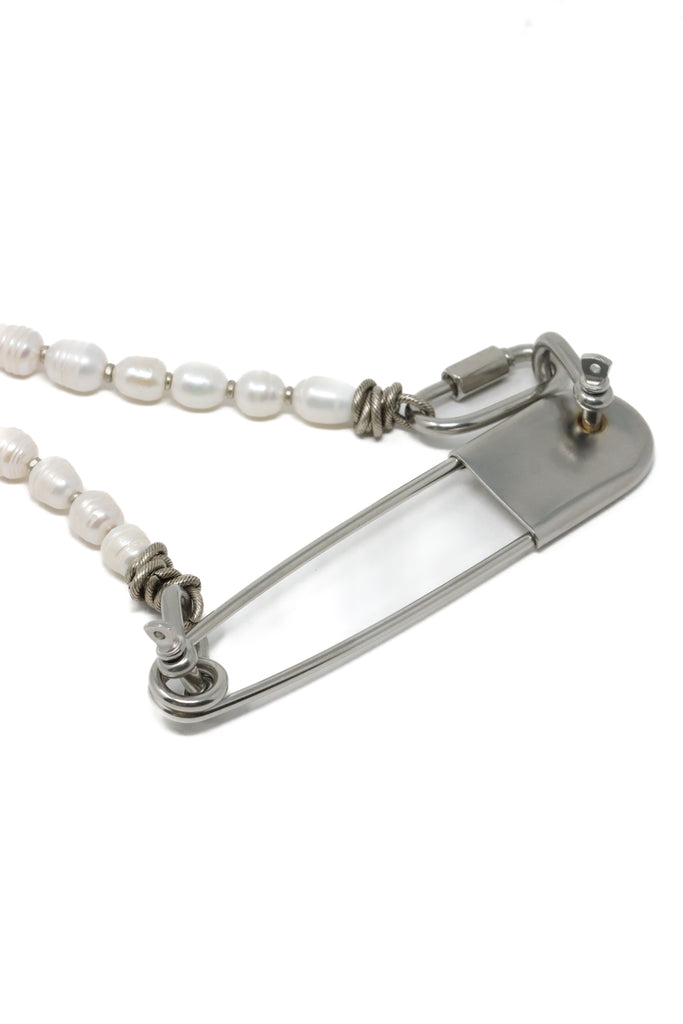 ATELIER957 | Mya Lambrecht Pearl and Pin Necklace