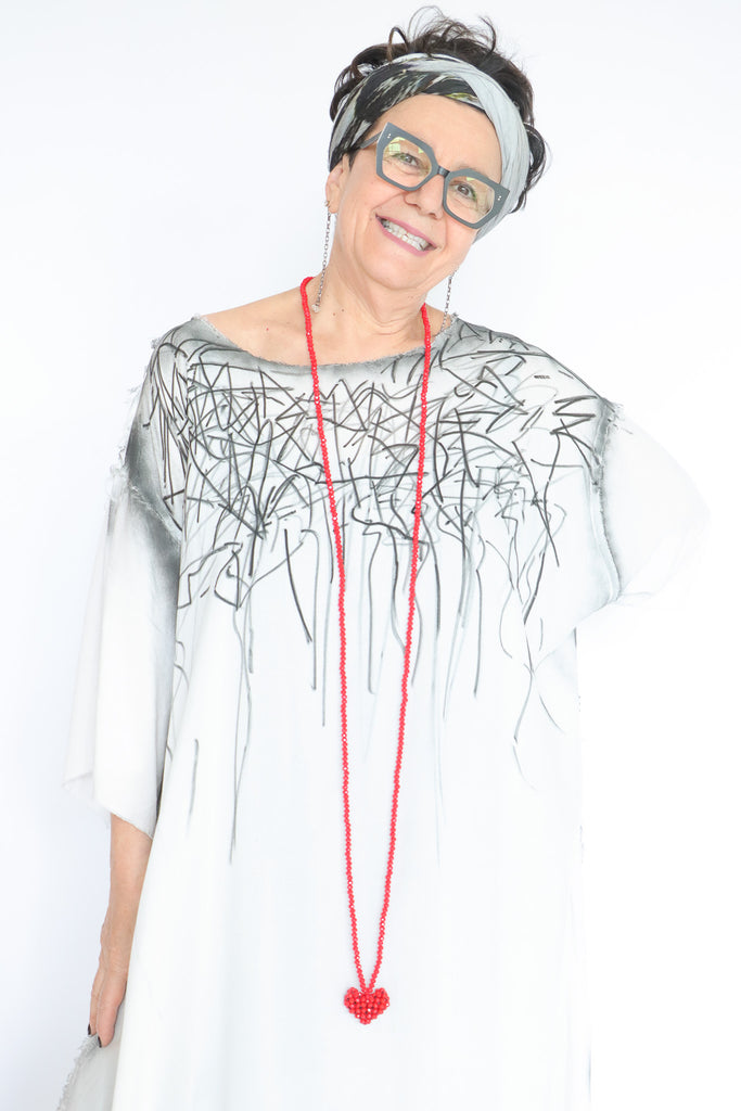PLUSLAVIE PLÜ Across Extra Long Heart Necklace | ATELIER957