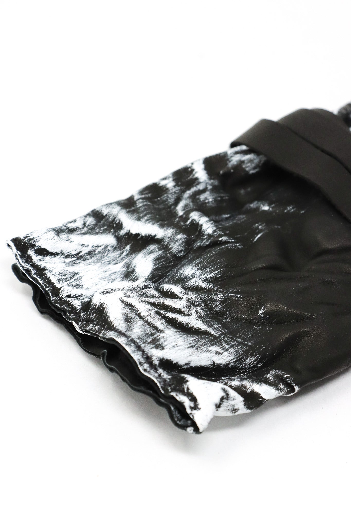 Caboclo Bad Hand-Painted Clutch | ATELIER957