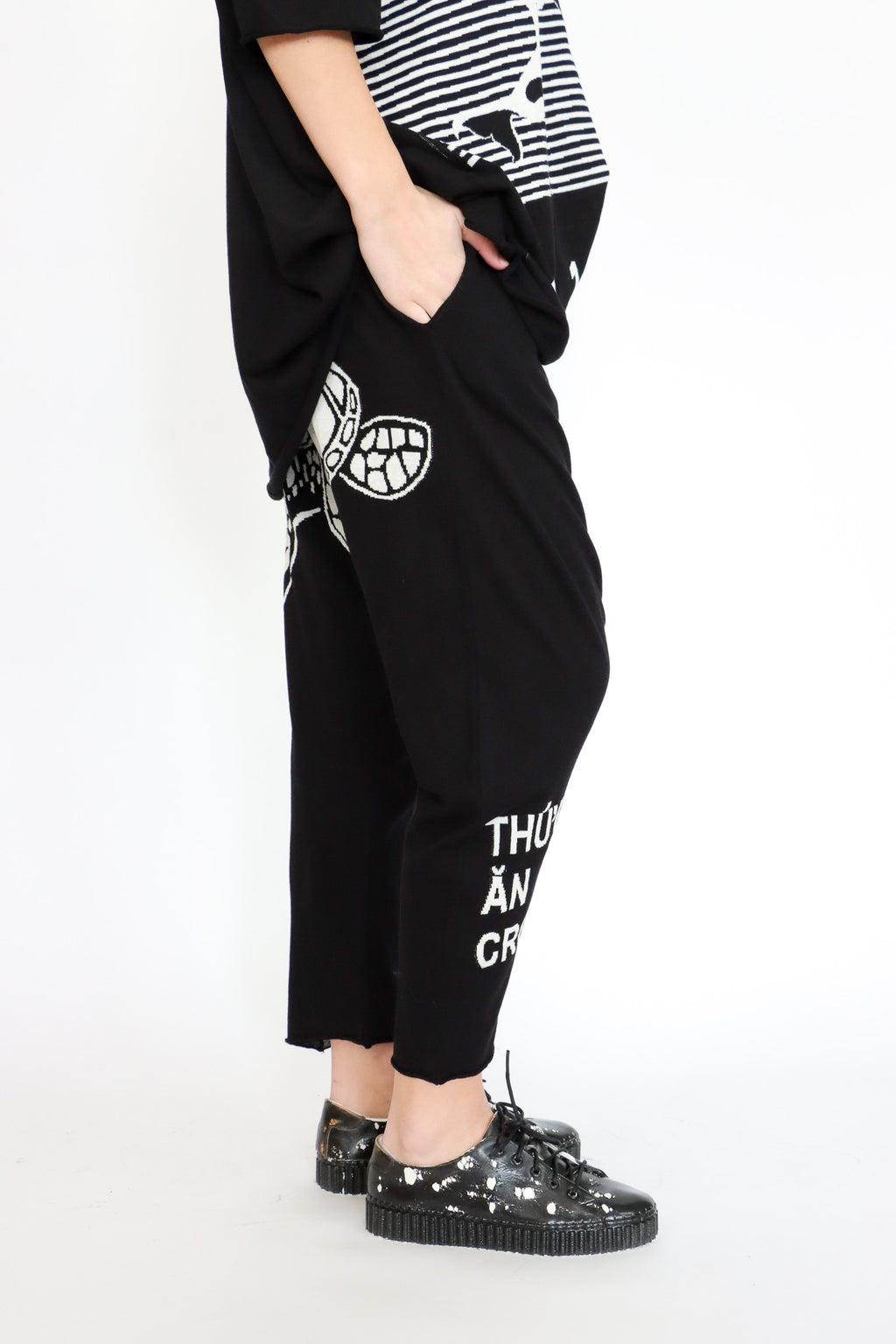 Rundholz Black Label 125 3417608 Knitted Trousers | ATELIER957