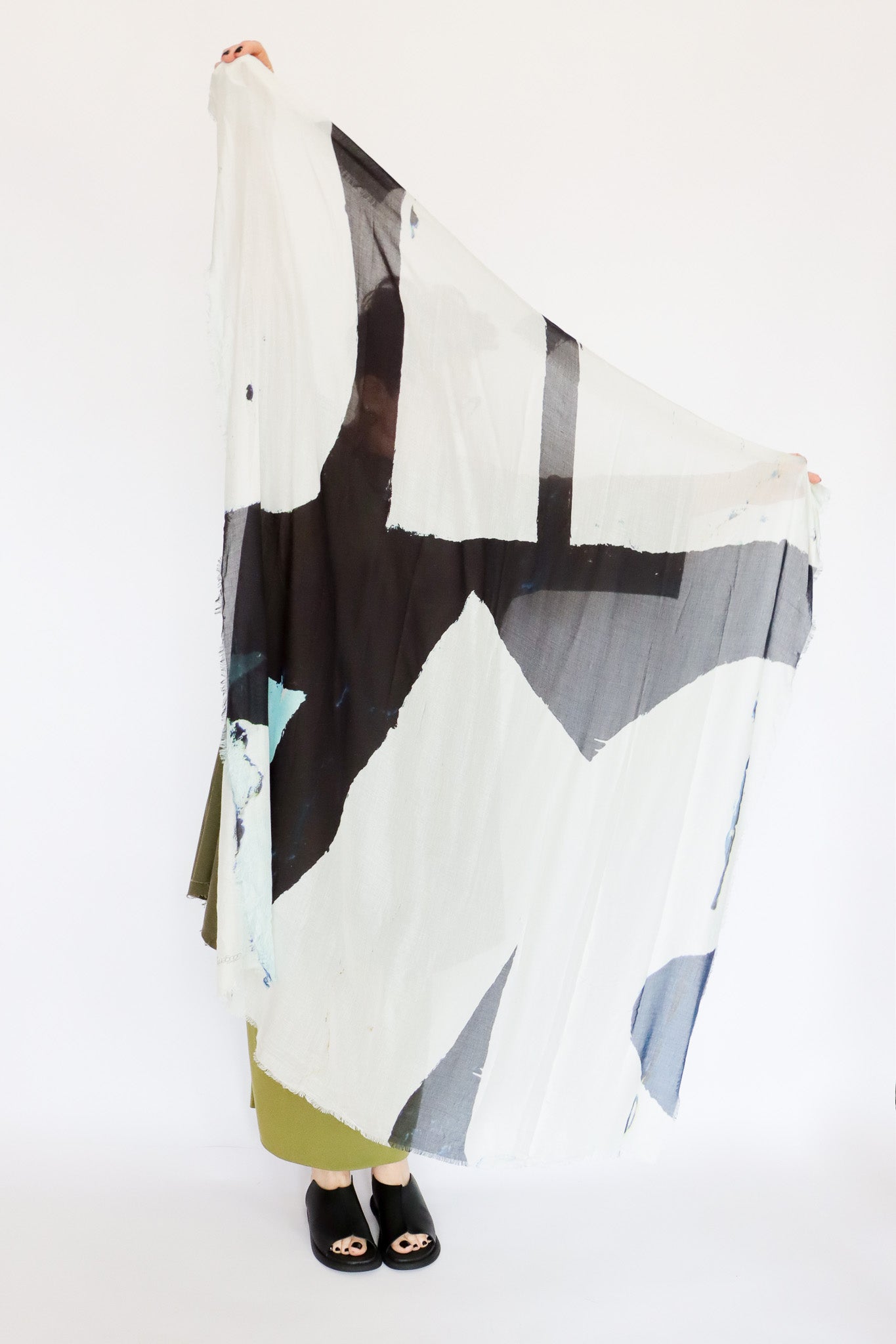 Isabelle Gougenheim Design Scarves (5 Colors)