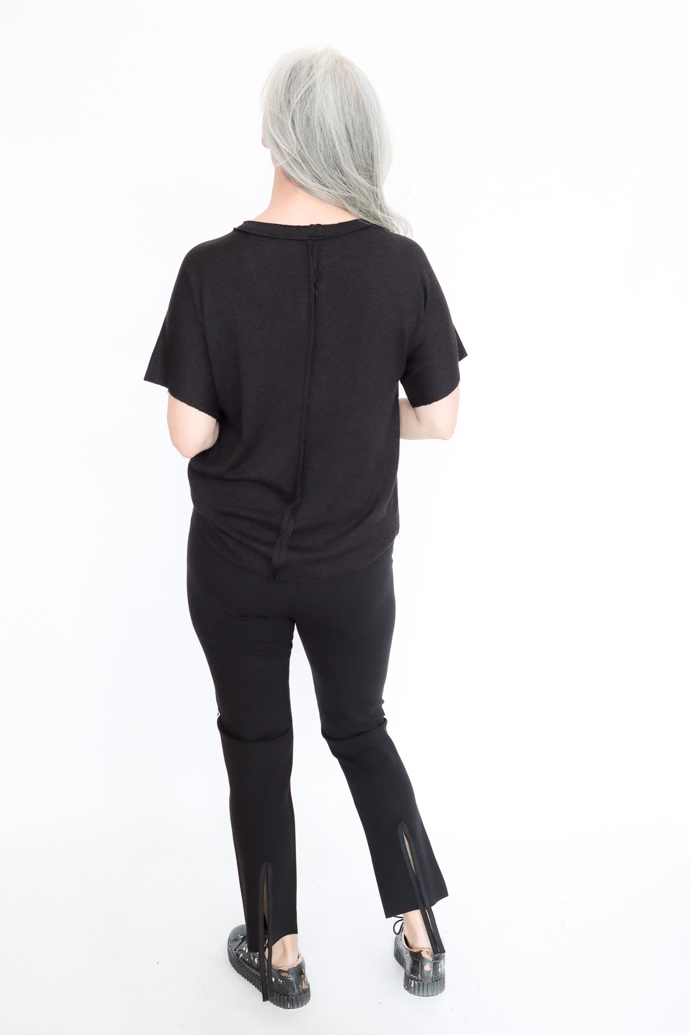 Paper Temples Crew Pocket Print Top | ATELIER957