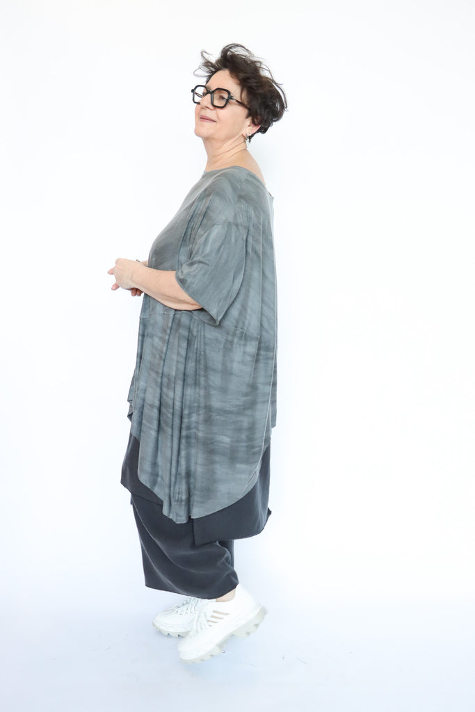 LOYKO Grey Asymmetry Top | ATELIER957