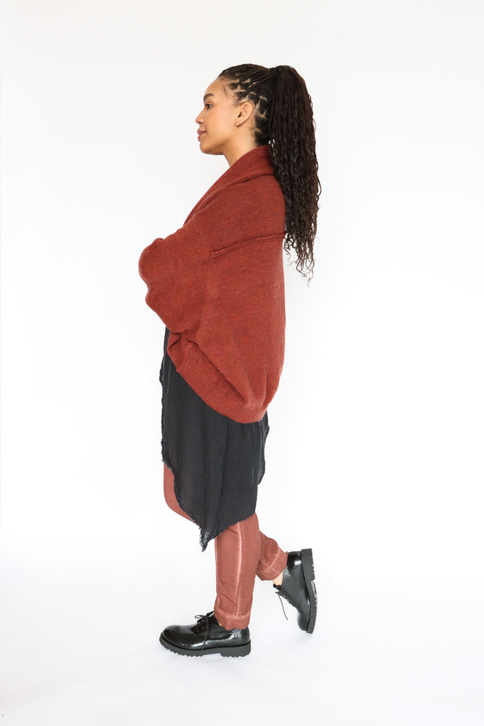 Studio B3 Punch Sweater (2 Colors) | ATELIER957