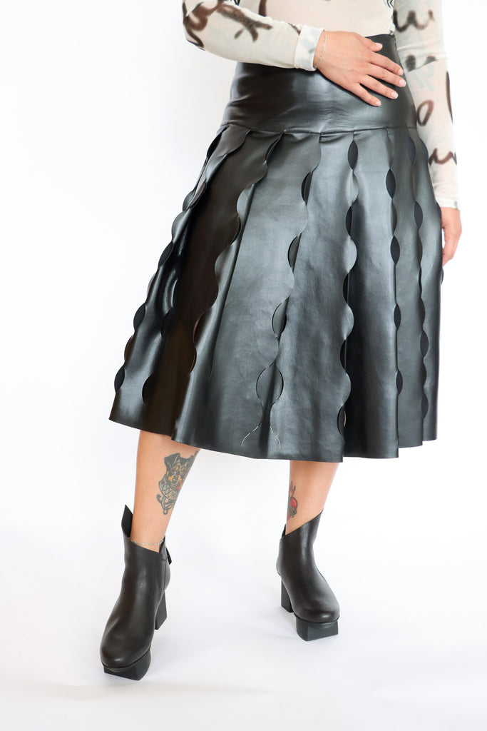 AVIU Eco Leather Skirt | ATELIER957