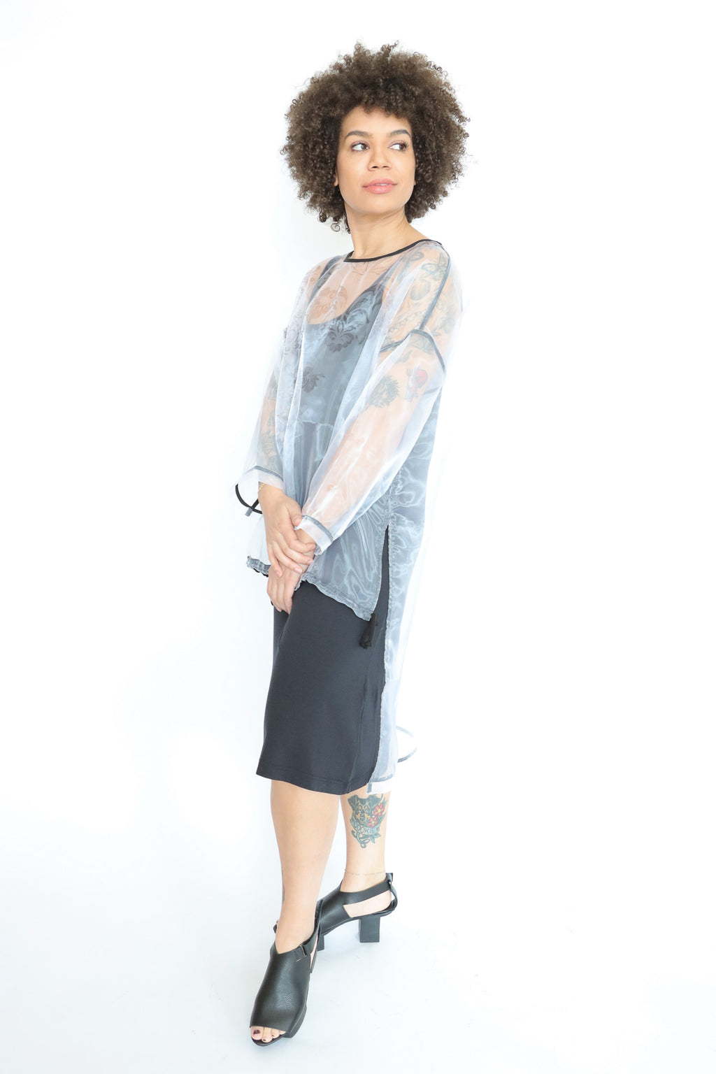 NY 77 Design Denise Tunic | ATELIER957