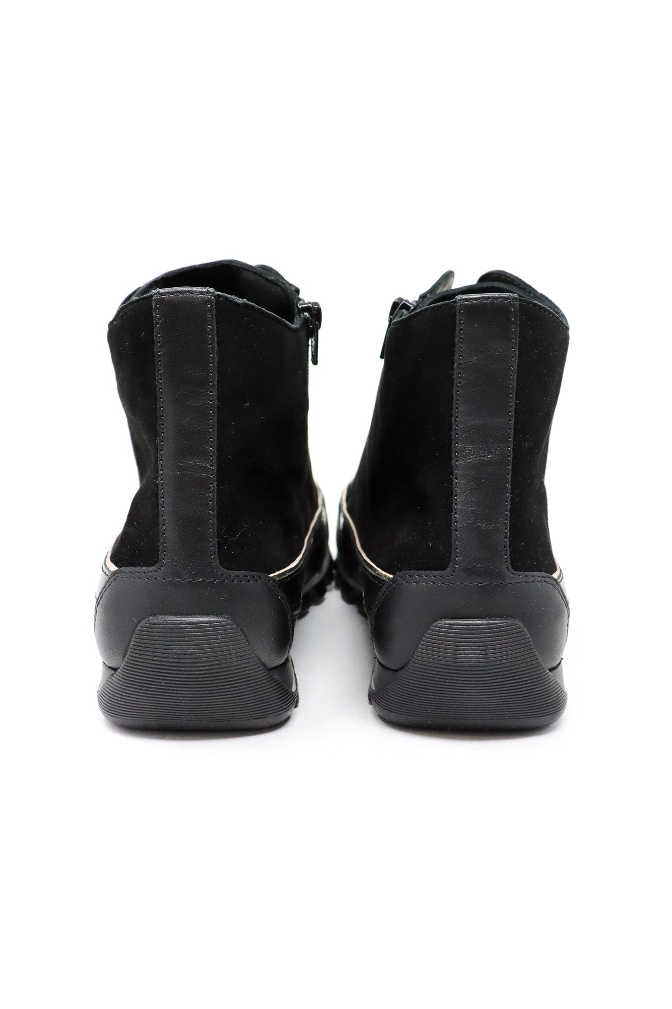 Candice Cooper Velvet Janis Sneakers | ATELIER957