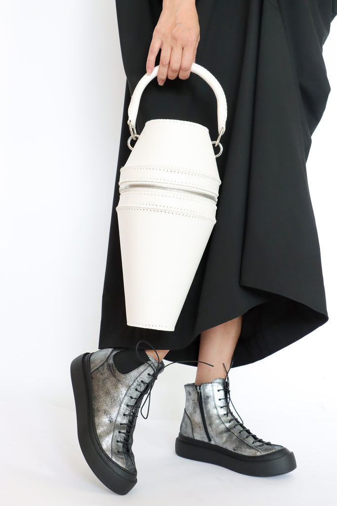 Saddermander Urn Bag (2 Colors) | ATELIER957