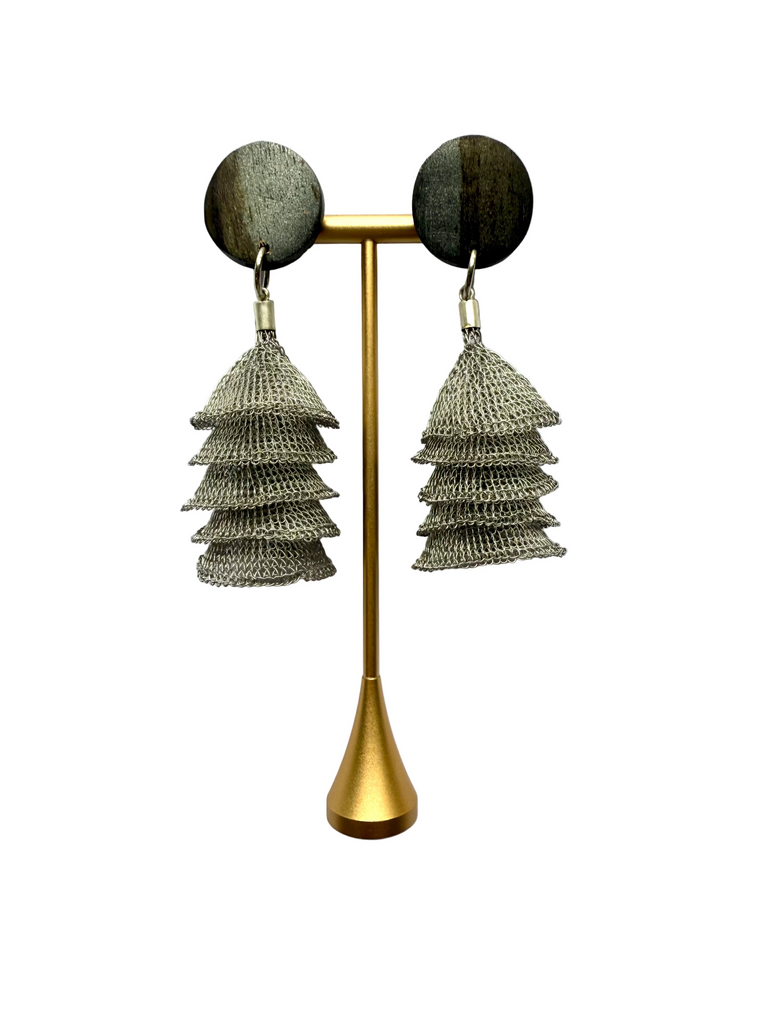 Sally Bass Crochet Metal Clip-On (2 styles) | ATELIER957