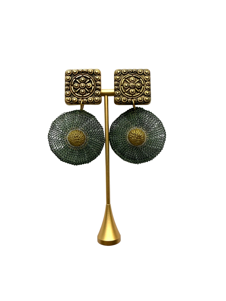 Sally Bass Crochet Green Metal Clip-On