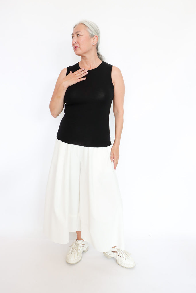 by basics 4007 Tank Top (2 Colors) | ATELIER957