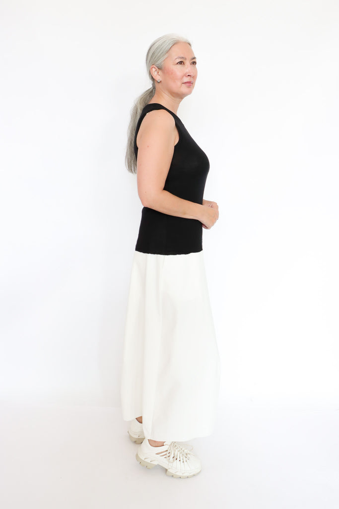 by basics 4007 Tank Top (2 Colors) | ATELIER957