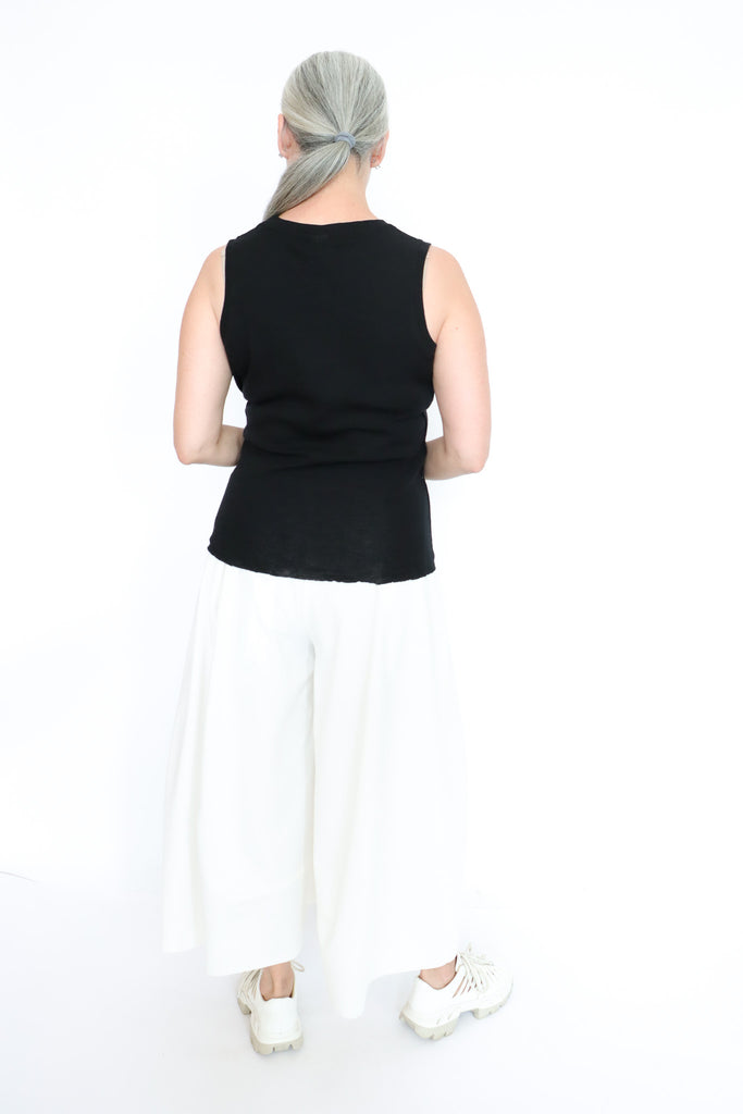 by basics 4007 Tank Top (2 Colors) | ATELIER957