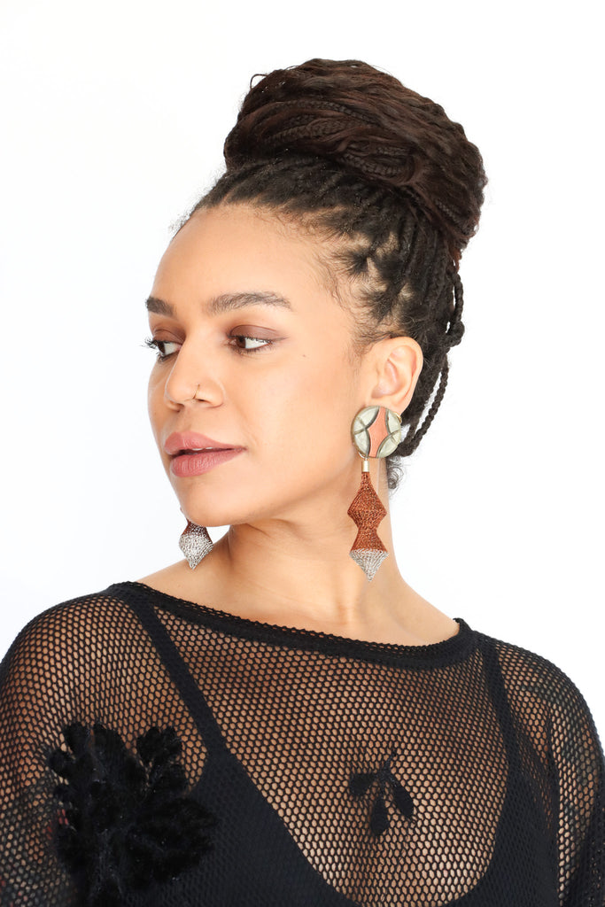 Sally Bass Handwoven Mesh Clip-On Earrings | ATELIER957