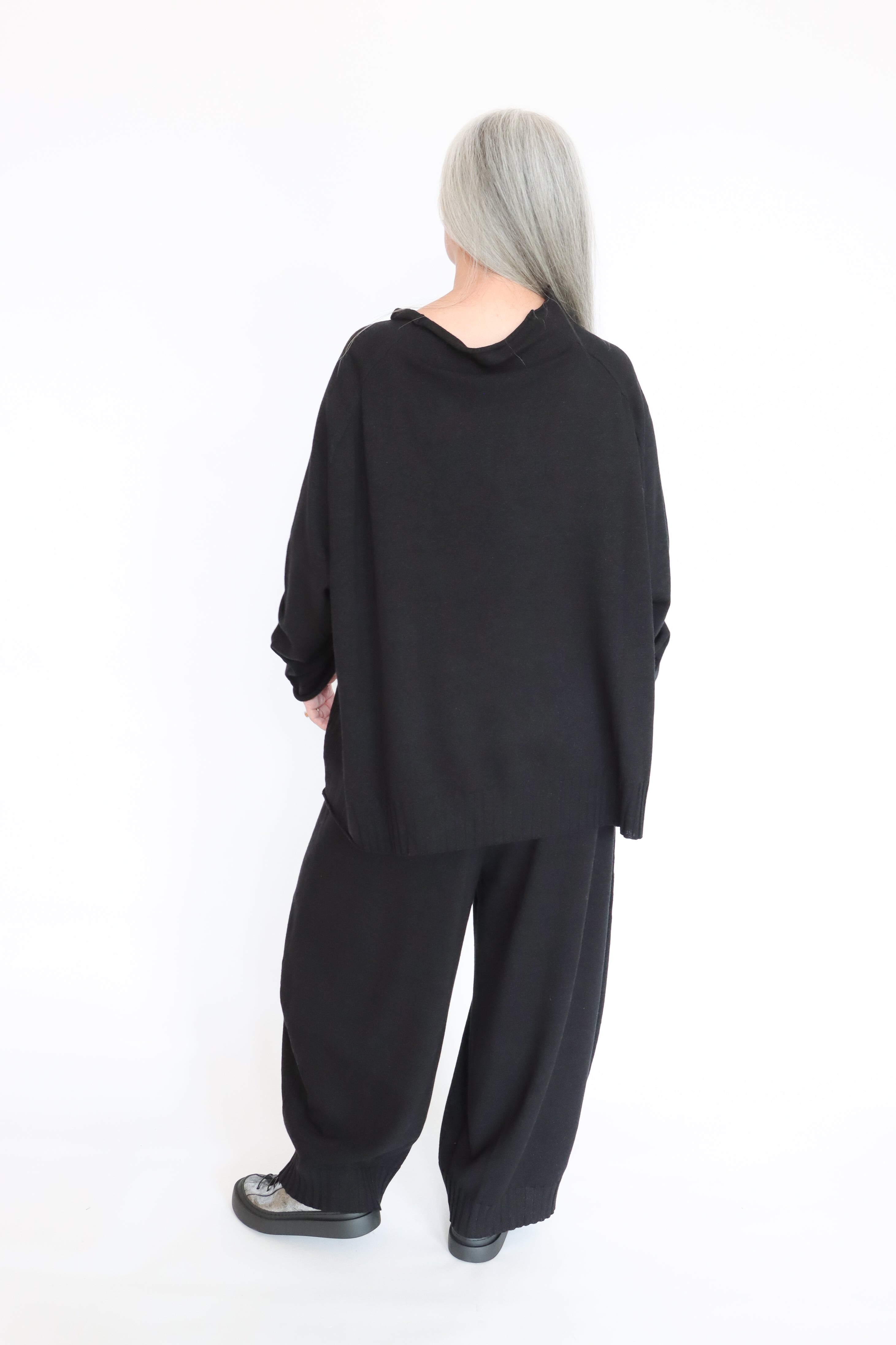 Rundholz 225 1397605 Knitted Trousers | ATELIER957