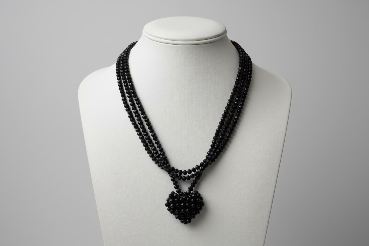 PLUSLAVIE PLÜ Black A Heart Chain | ATELIER957