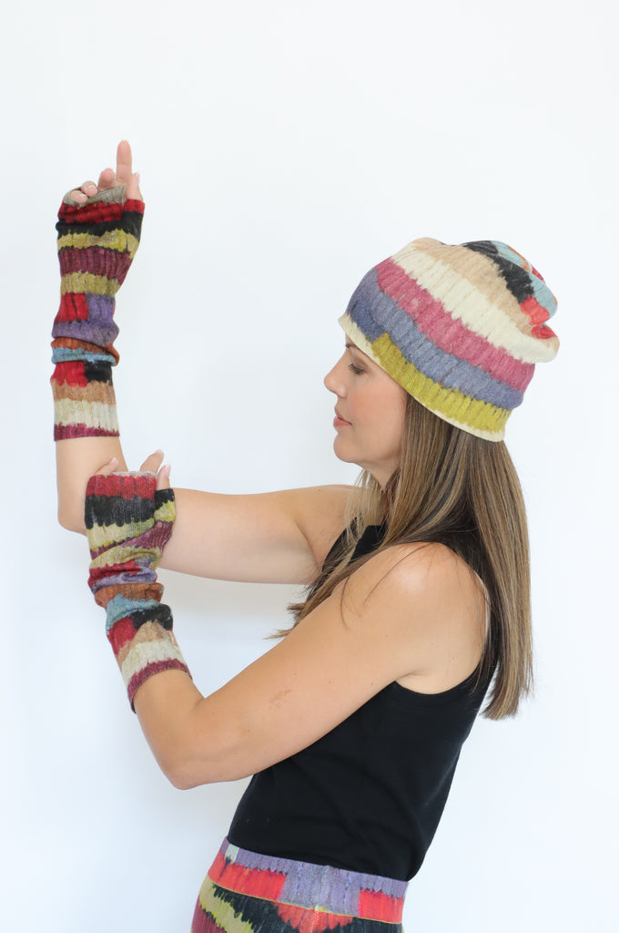 in bed with yOu VB41 Knitted Gloves | ATELIER957