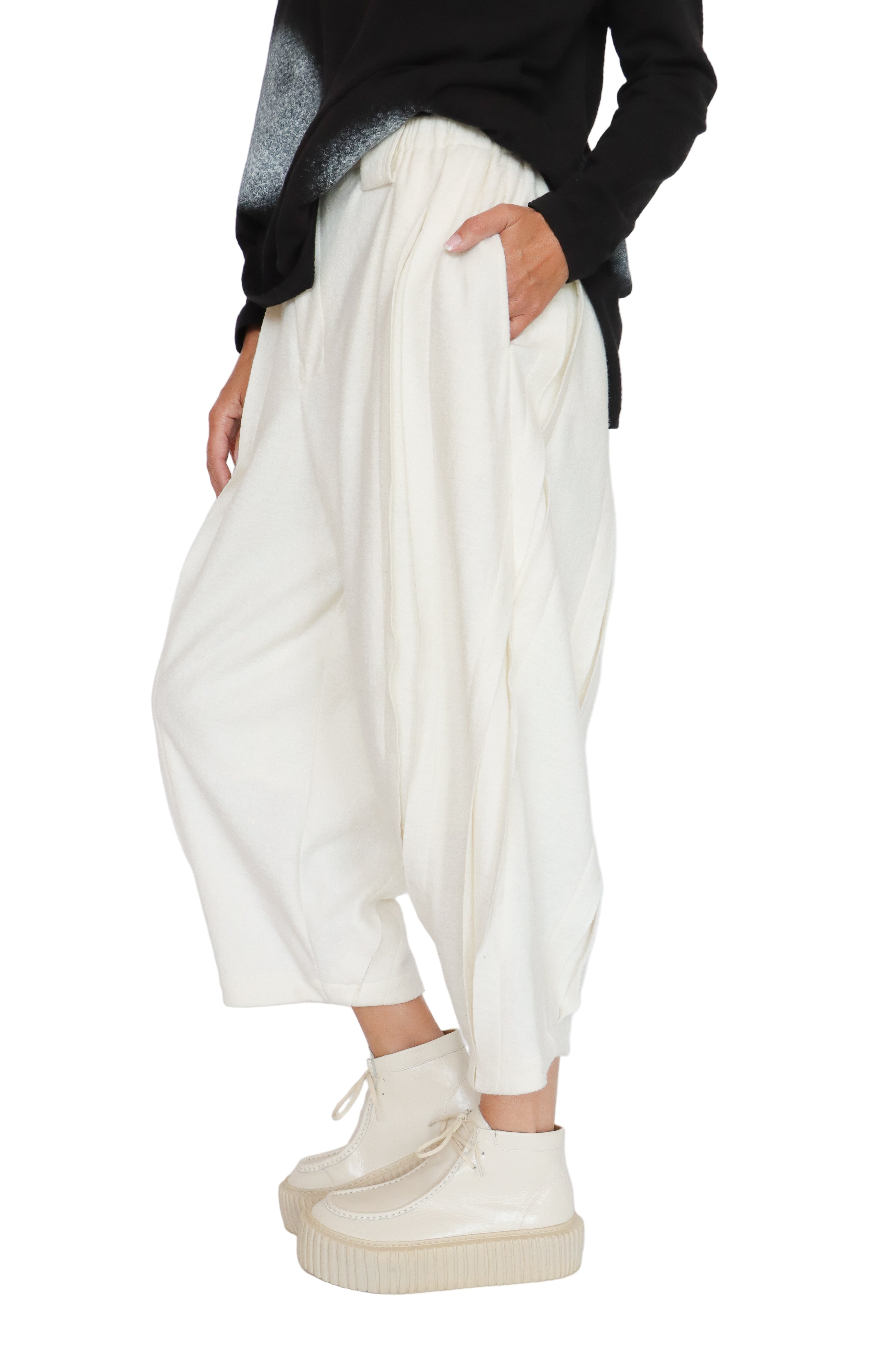 Moyuru 253660 Pants | ATELIER957