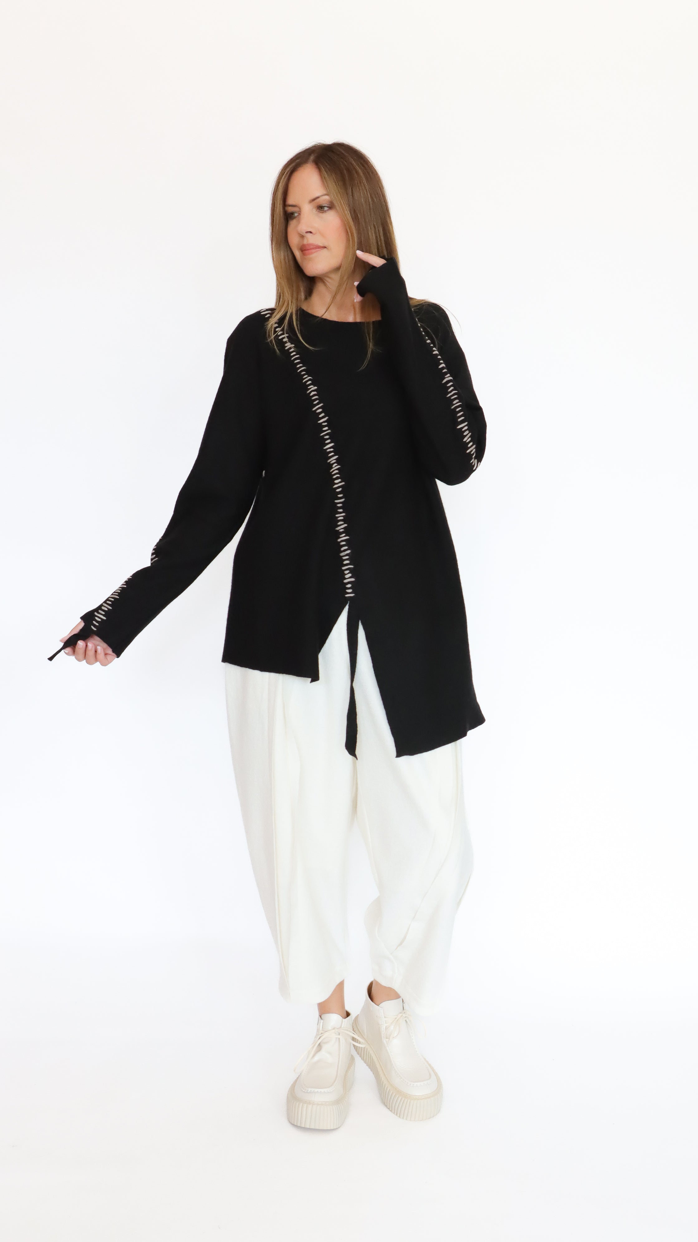 Moyuru 253309 Wool Pullover | ATELIER957