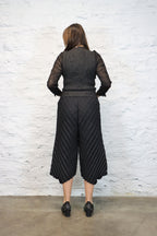 MC Oasis Embroider Top (2 Colors) I ATELIER957