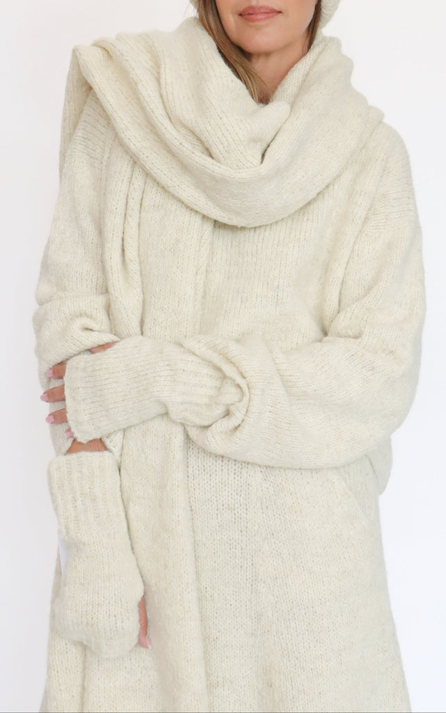 Knitteria Alpaca Wrist Warmers | ATELIER957