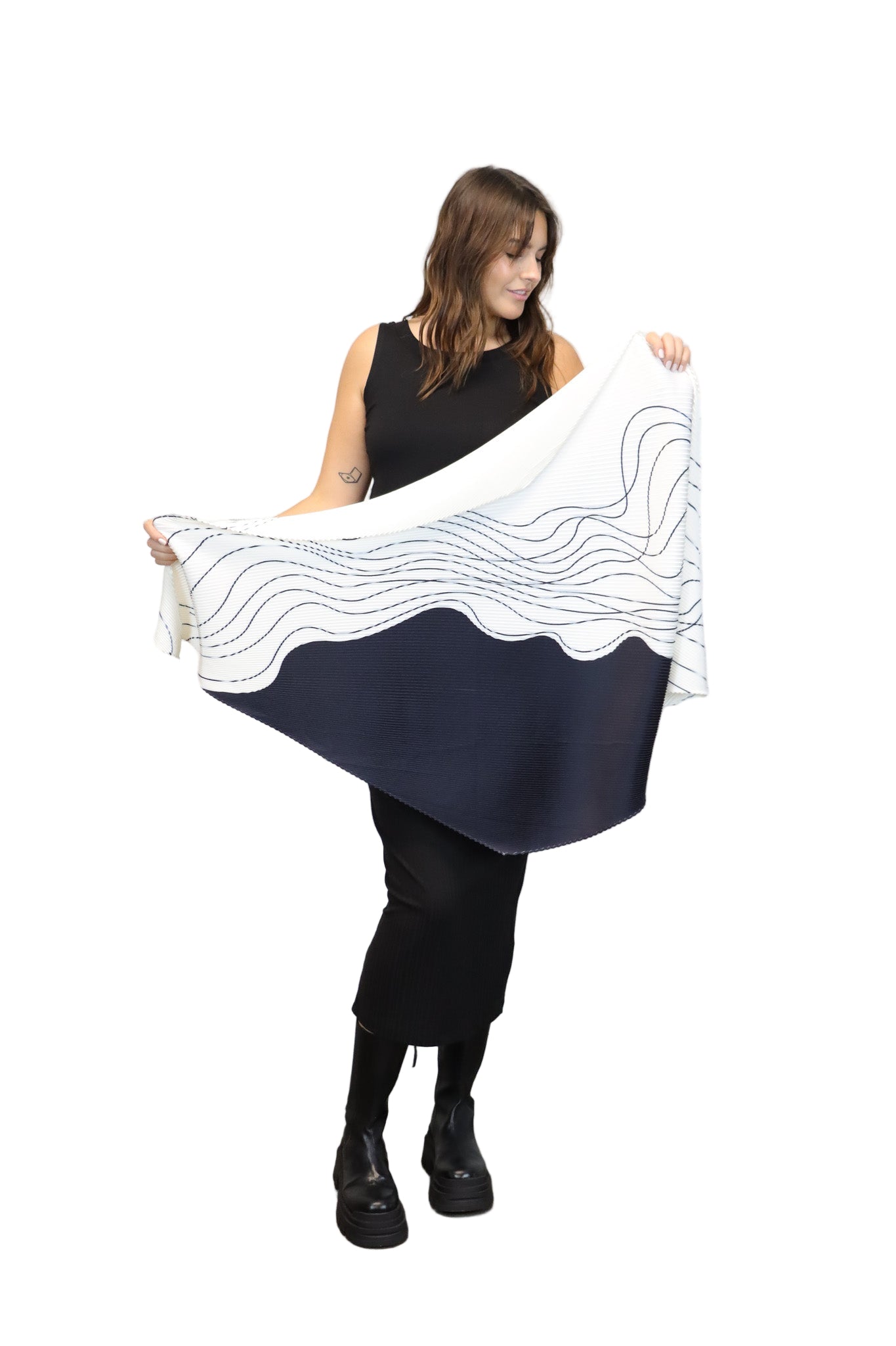 MC Oasis Pleat Scarf (2 Styles) I ATELIER957