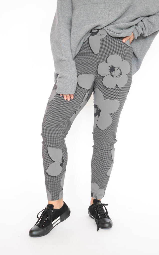 Rundholz 225 3440112 Trousers | ATELIER957