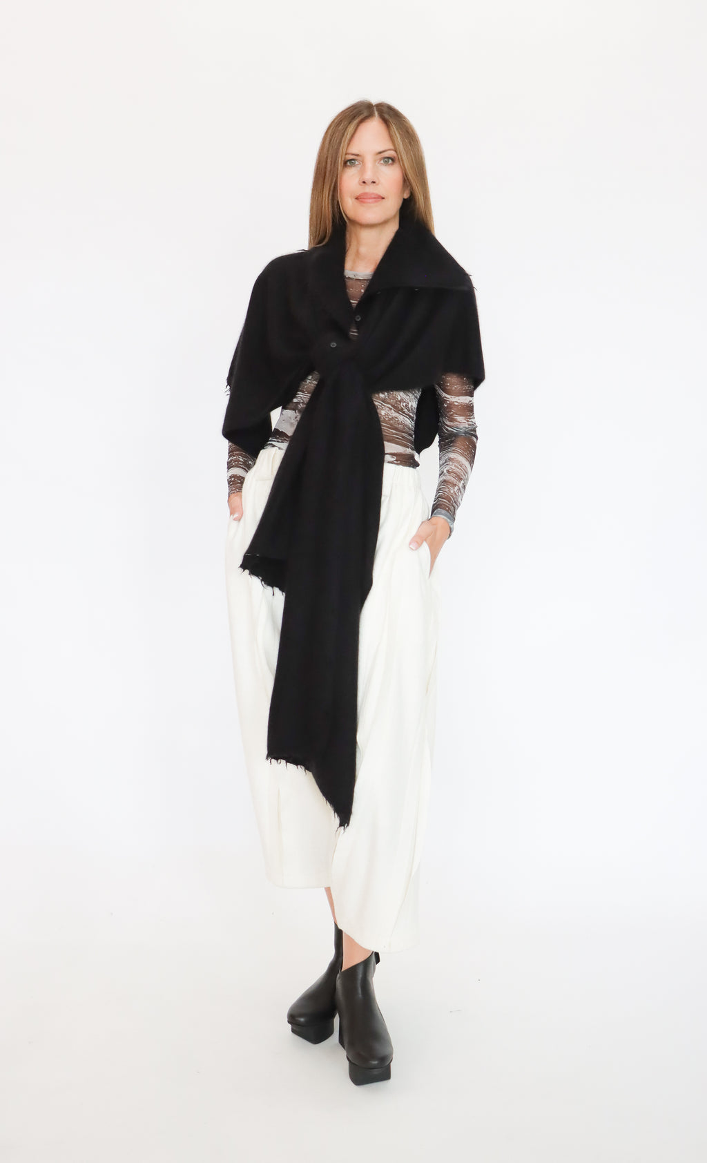 Rundholz 225 1337707 Knitted Pancho | ATELIER957