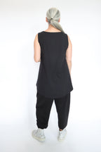 The PLUSLAVIE PLÜ Black A Top | ATELIER957