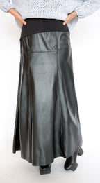 NRK Lara Leather Skirt | ATELIER957