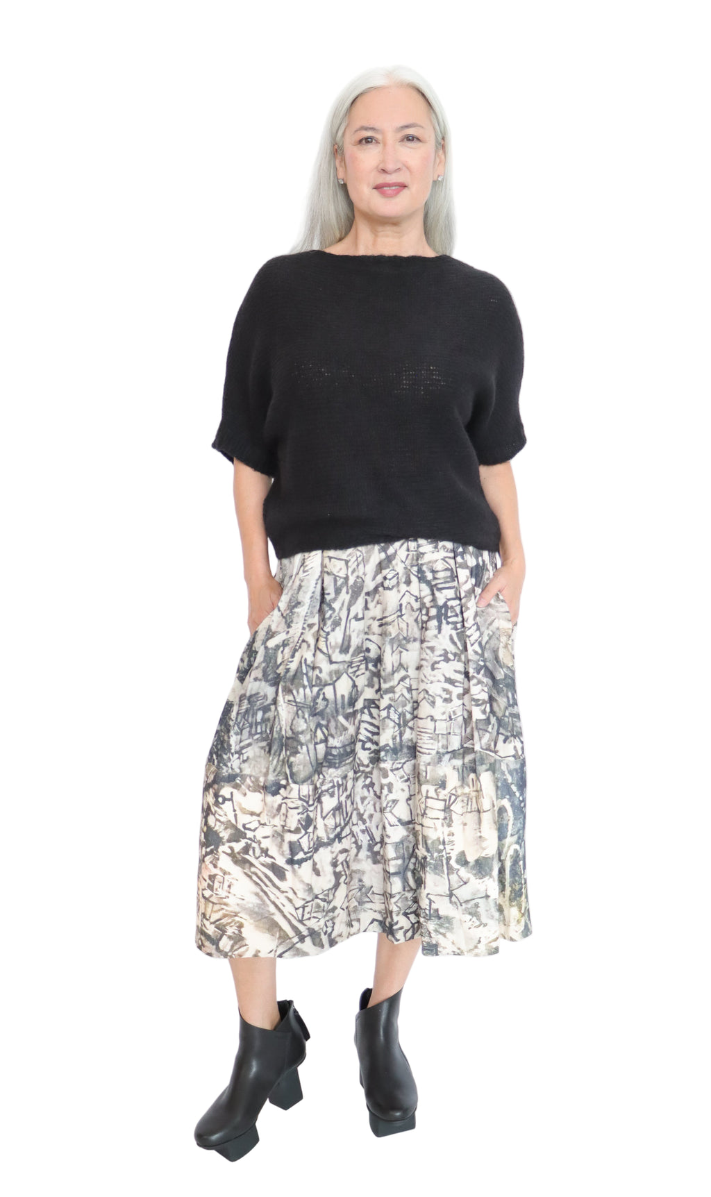 Talking Walls Lio Black Top | ATELIER957