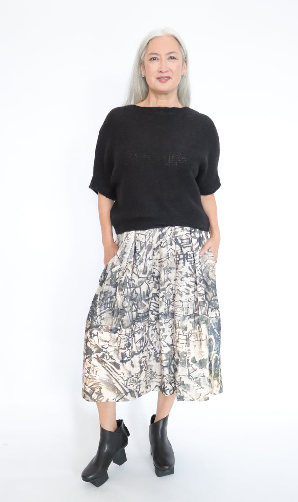 Talking Walls Lio Black Top | ATELIER957